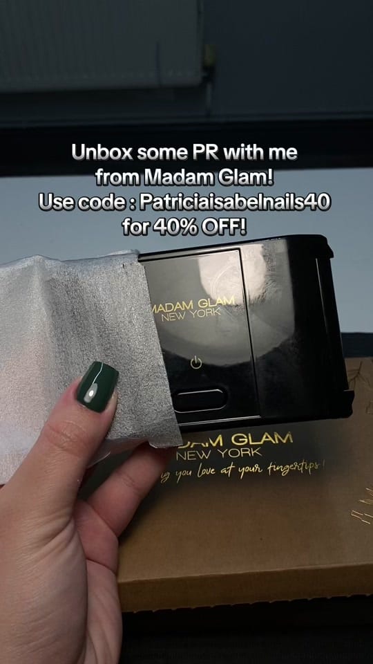 Post 5 by South London Nail Tech 💅✨ on TikTok (video)