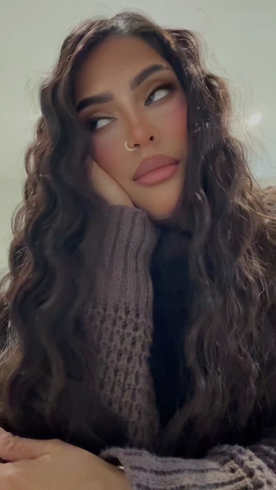 Post 5 by 𝓟𝓪𝓻𝓲 ☁️ on TikTok (video)