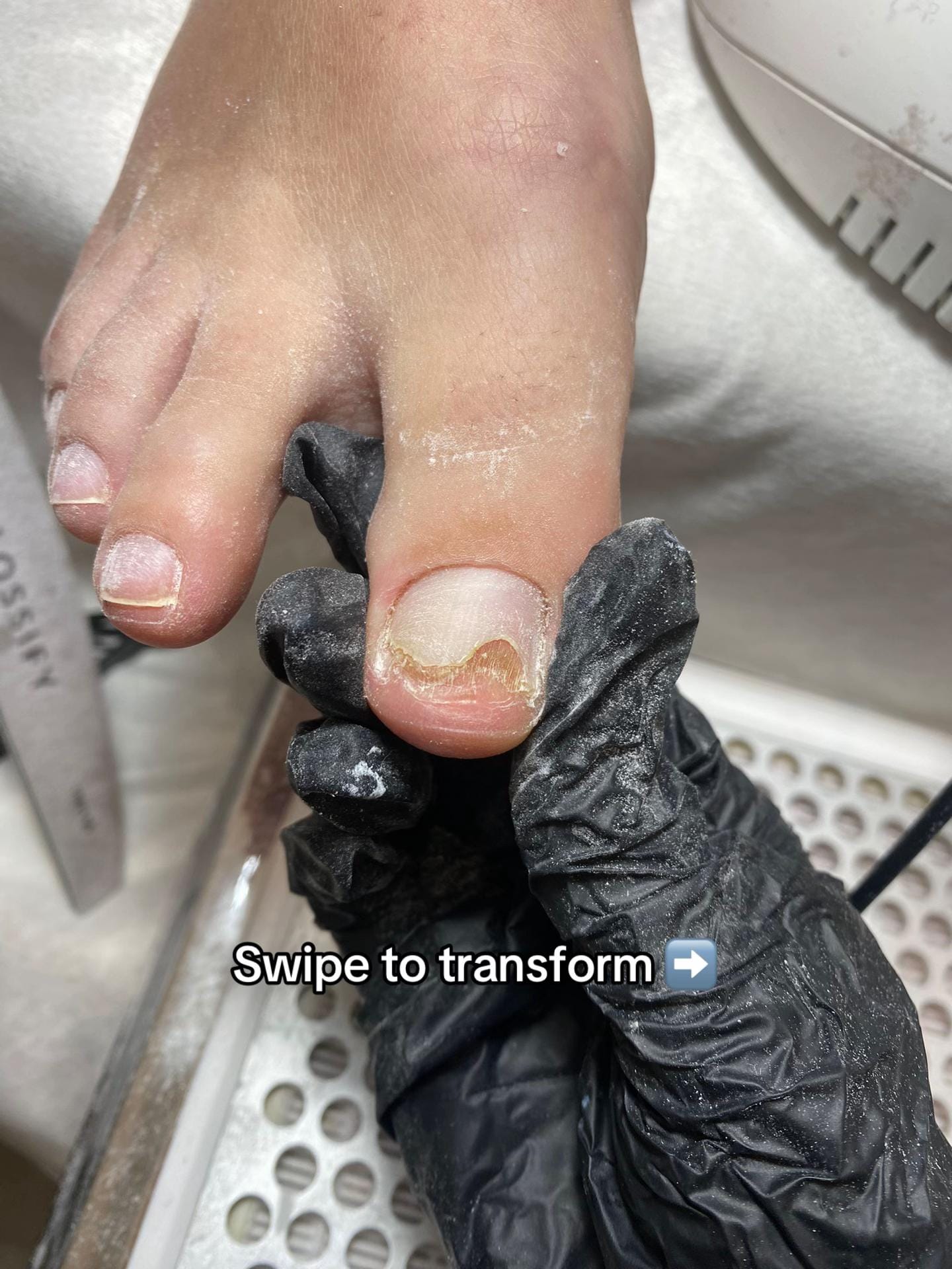 Post 1 by LIT Nails UK on TikTok (video)