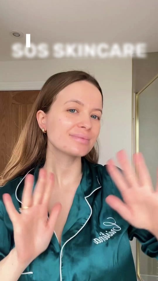 Post 4 by Cristina on TikTok (video)