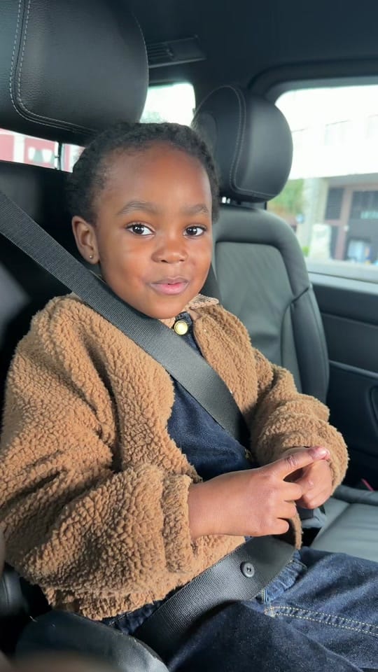 Post 4 by Aysha & Tola on TikTok (video)