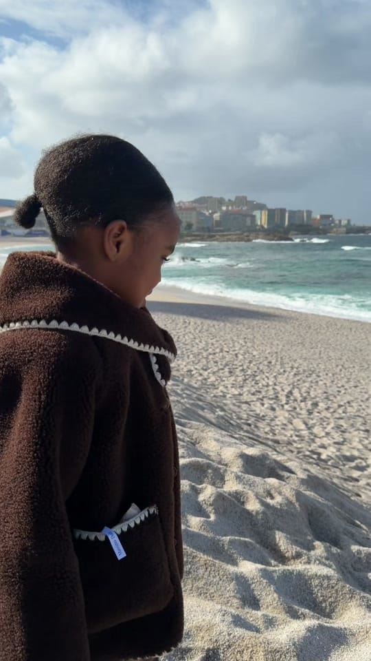 Post 7 by Aysha & Tola on TikTok (video)