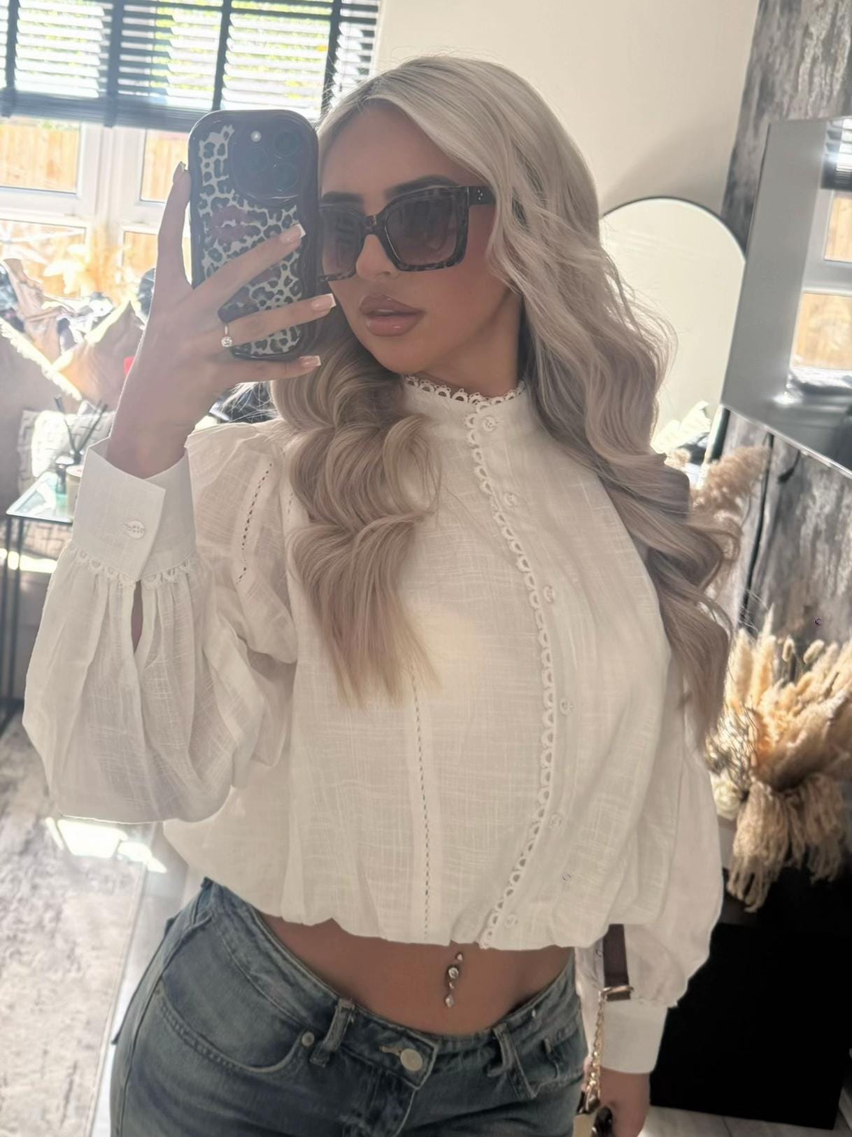 Post 2 by Rachel Brown on TikTok (video)