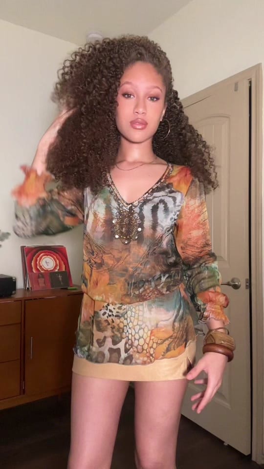 Post 4 by ALYSSA NICOLE on TikTok (video)