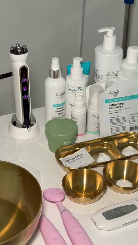Post 3 by 65beauty on TikTok (video)