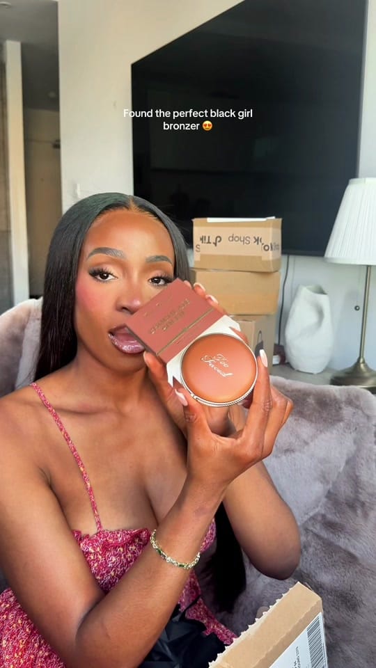 Post 2 by benee 🎀 on TikTok (video)