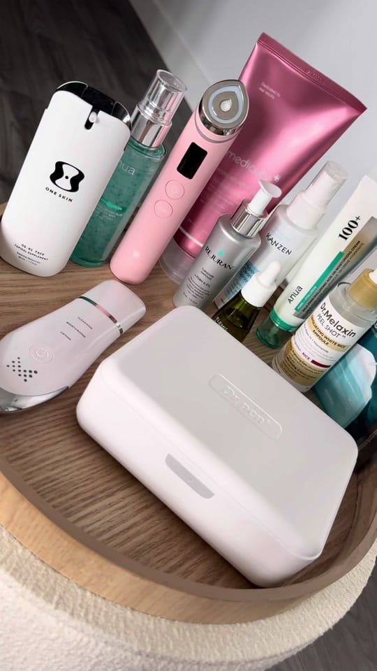 Post 1 by Olivia Foley on TikTok (video)