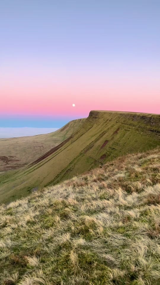 Post 9 by Lauren | The Welsh Explorer on TikTok (video)