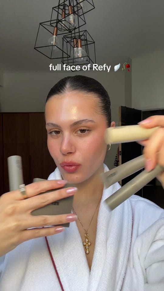 Post 4 by Viki Peocz on TikTok (video)