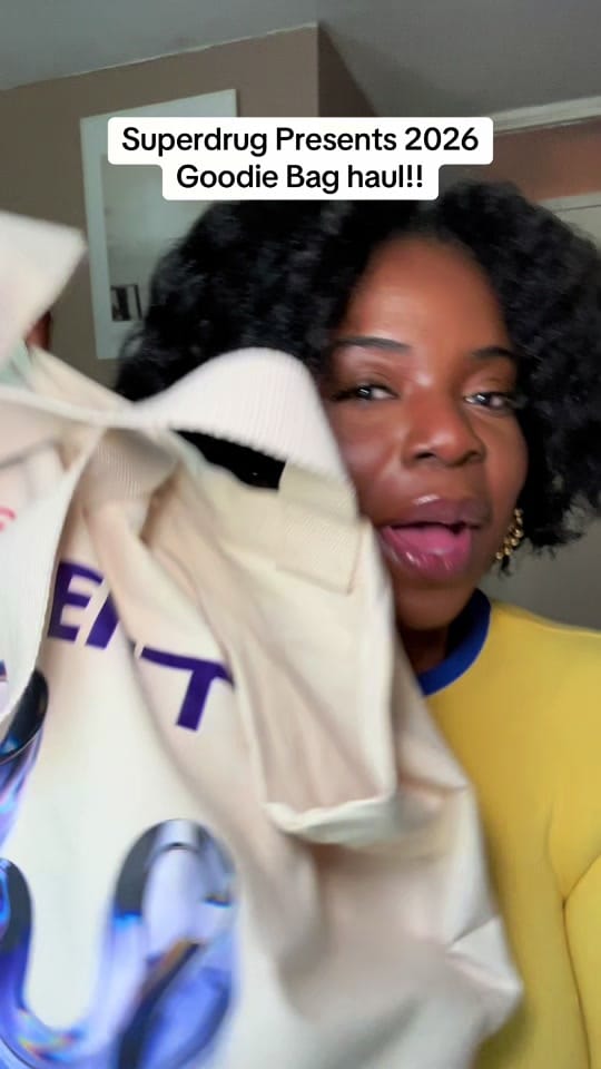 Post 3 by It’s Nana on TikTok (video)