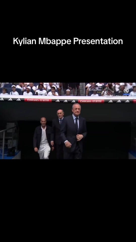 Post 6 by _digitallondon on TikTok (video)