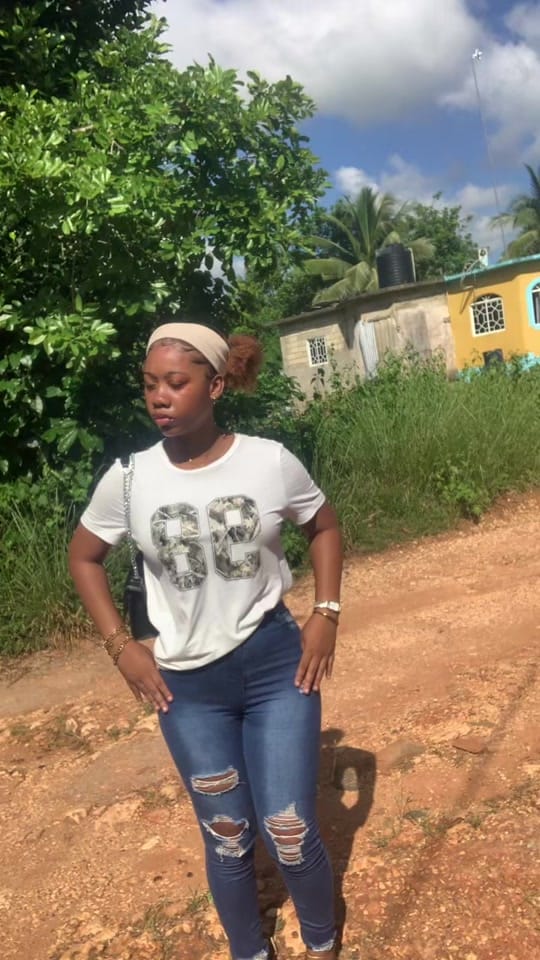Post 1 by Chelseaaaa on TikTok (video)