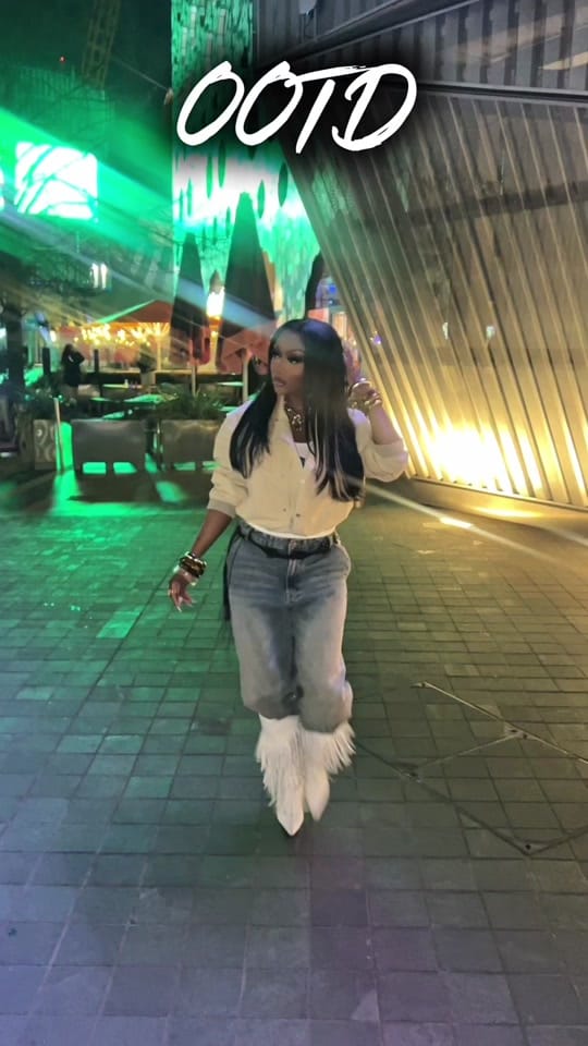 Post 1 by _simplybecca on TikTok (video)