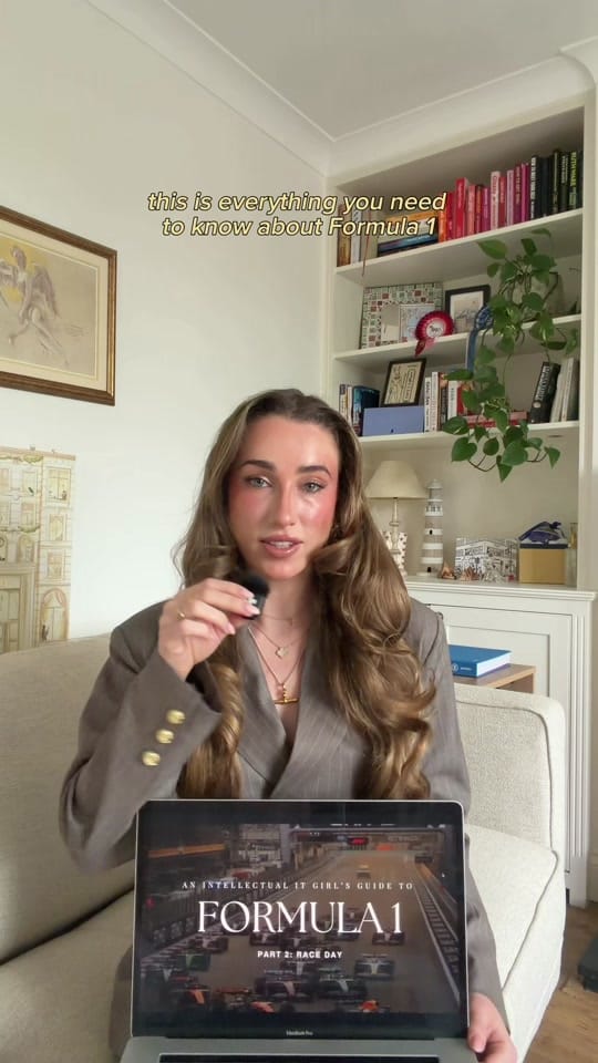 Post 3 by SIENNA SANTER on TikTok (video)