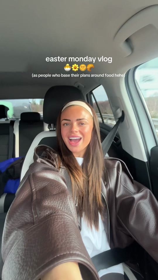 Post 4 by Hannah Wilkie | Makeup & Life on TikTok (video)