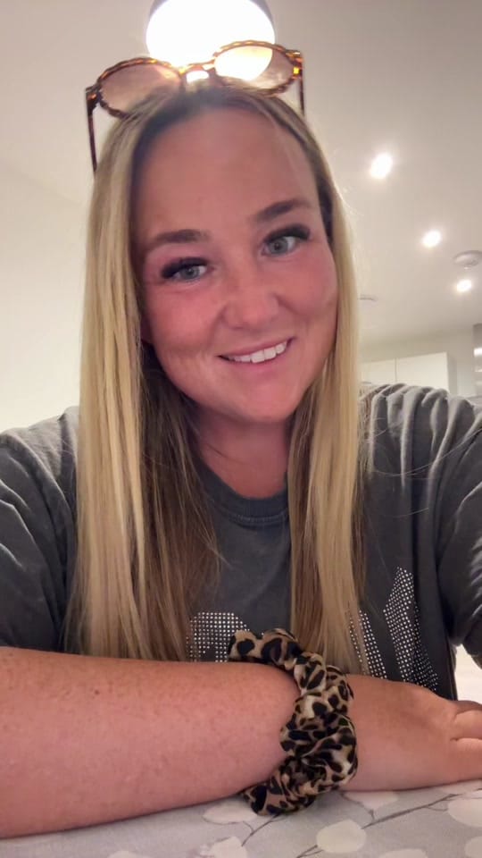 Post 6 by Tammy Starr on TikTok (video)
