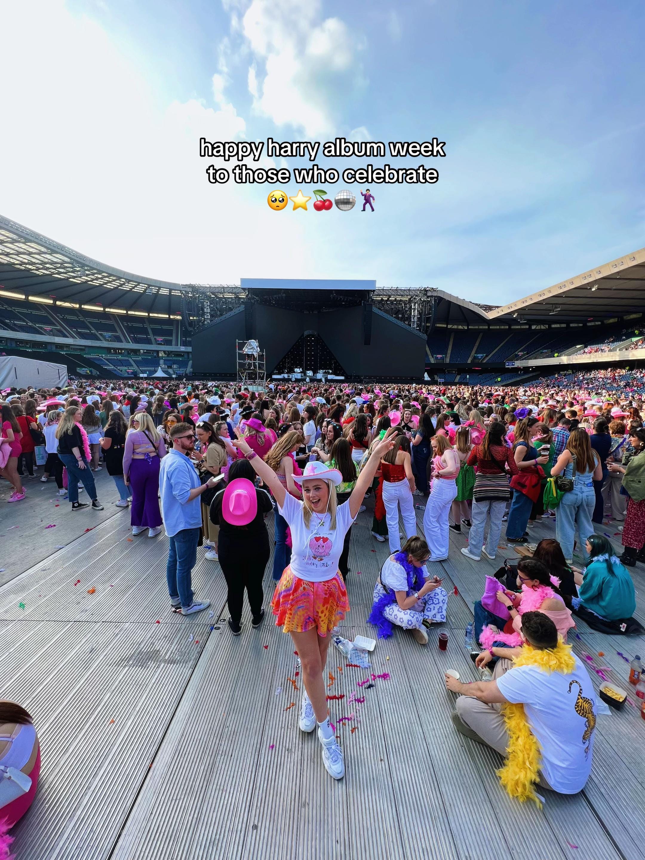 Post 2 by Beth Lees on TikTok (video)