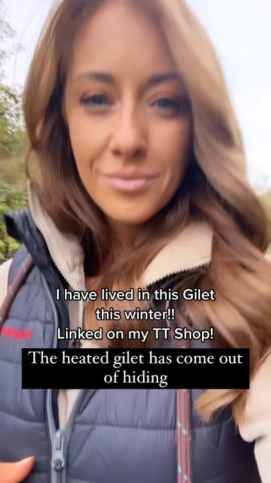 Post 2 by Sally Joanne on TikTok (video)