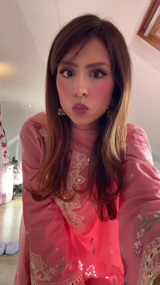Post 7 by hals ☆🎧 on TikTok (video)