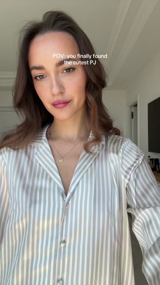 Post 2 by Lisa Weiss on TikTok (video)