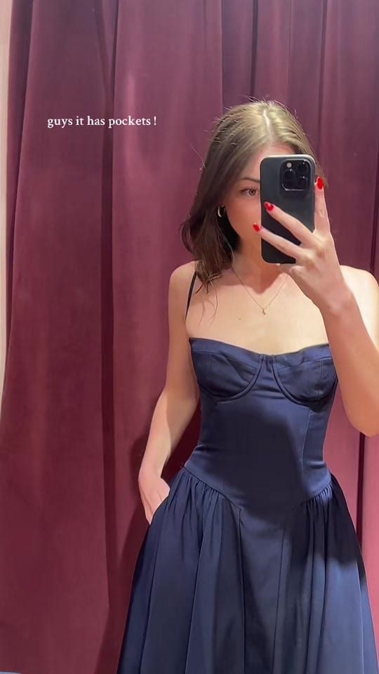 Post 10 by Zoë Van Rooyen on TikTok (video)