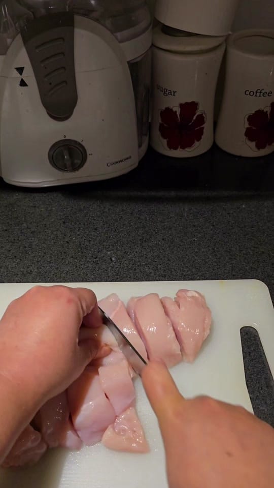 Post 4 by AT on TikTok (video)