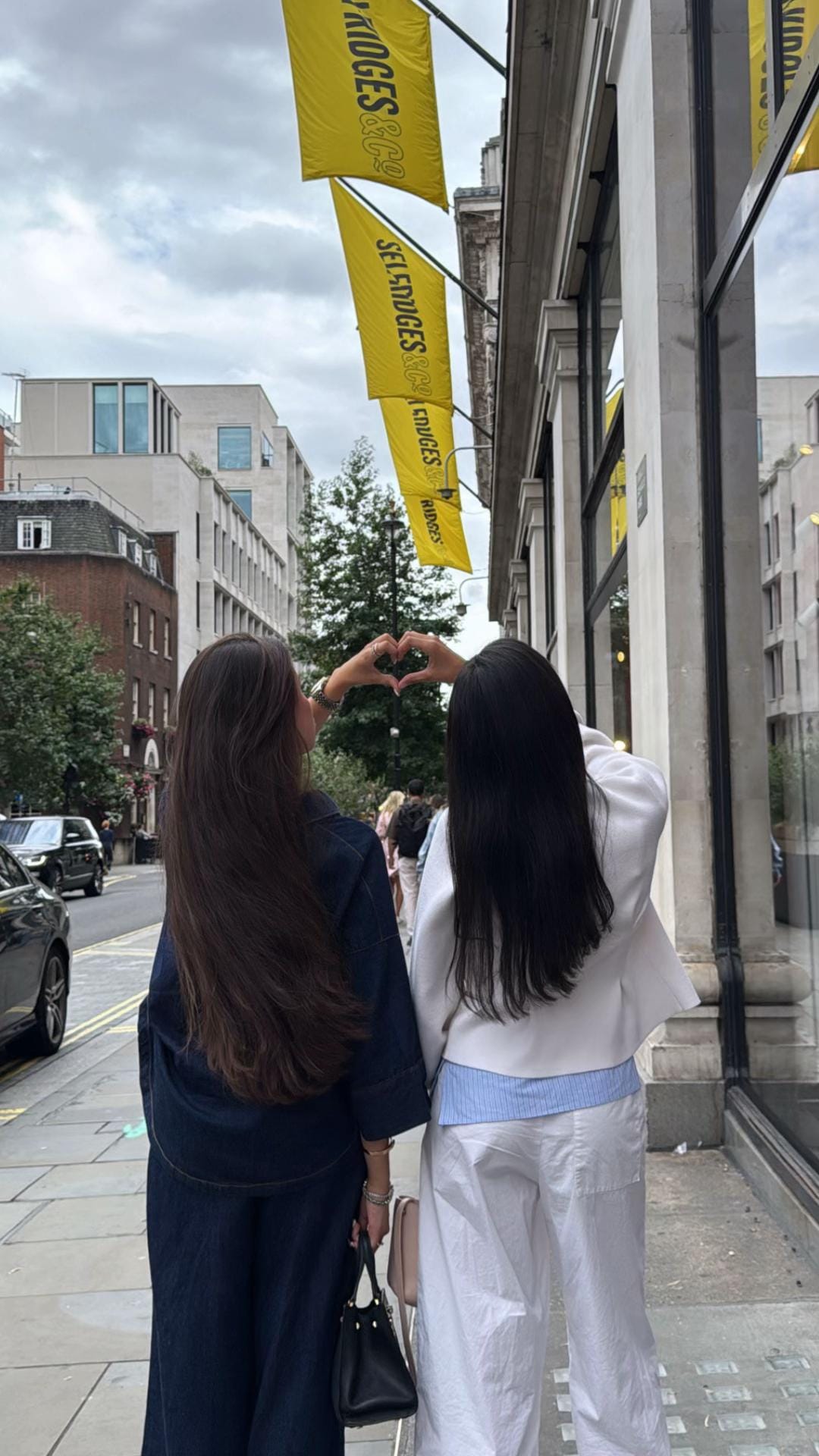 Post 4 by L.E.🤍 on TikTok (video)