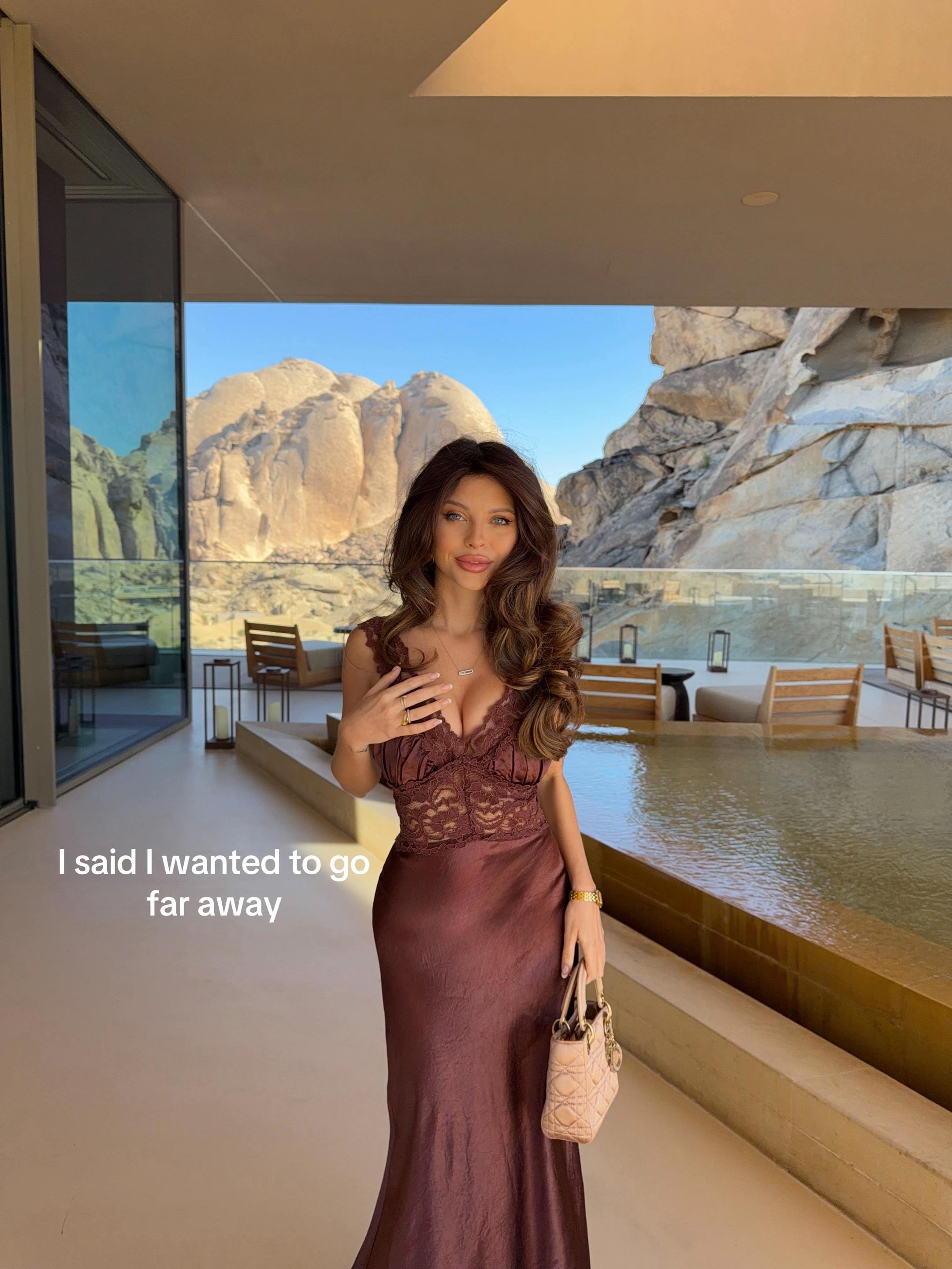 Post 5 by Valerie✨ on TikTok (video)