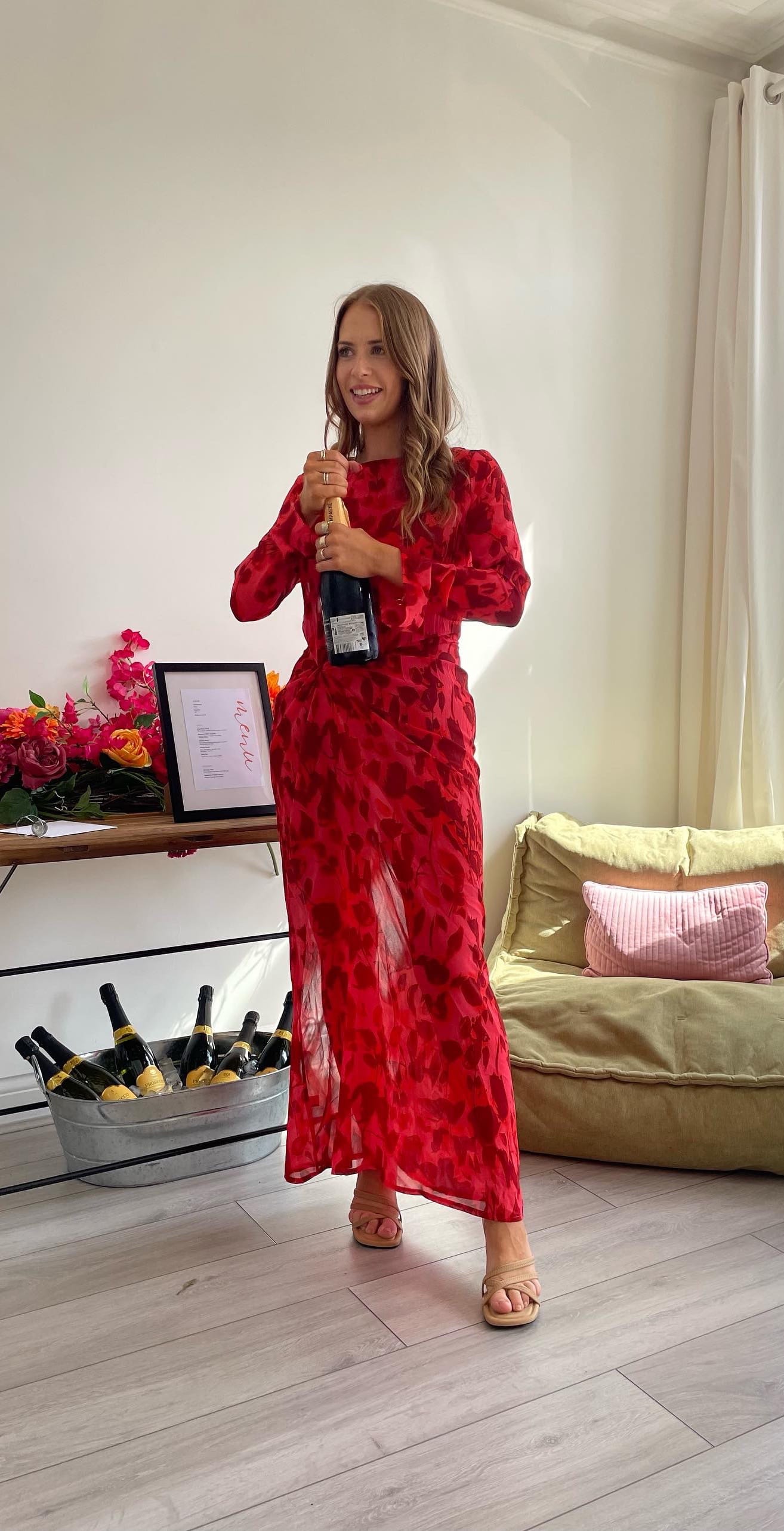 Post 6 by Lucy Legret on TikTok (video)