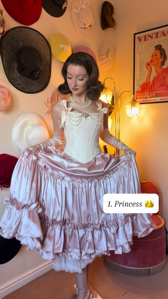 Post 10 by brookevintage on TikTok (video)