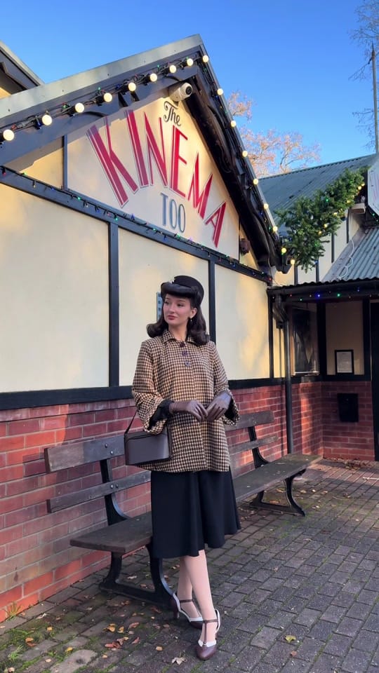 Post 2 by brookevintage on TikTok (video)