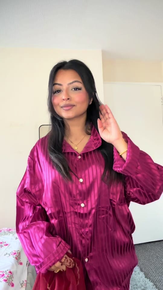 Post 3 by MINA | Content Creator on TikTok (video)