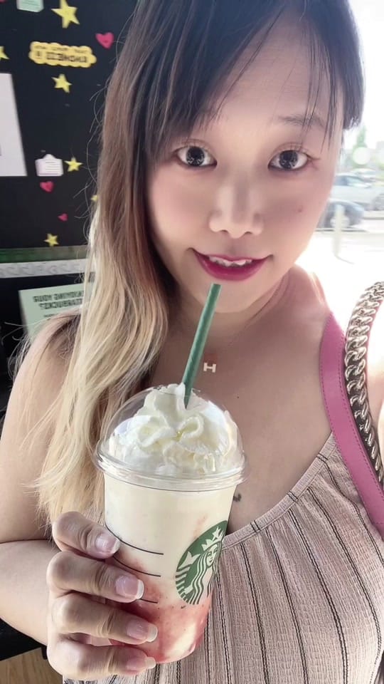 Post 8 by Anderbeebee💎バラ on TikTok (video)