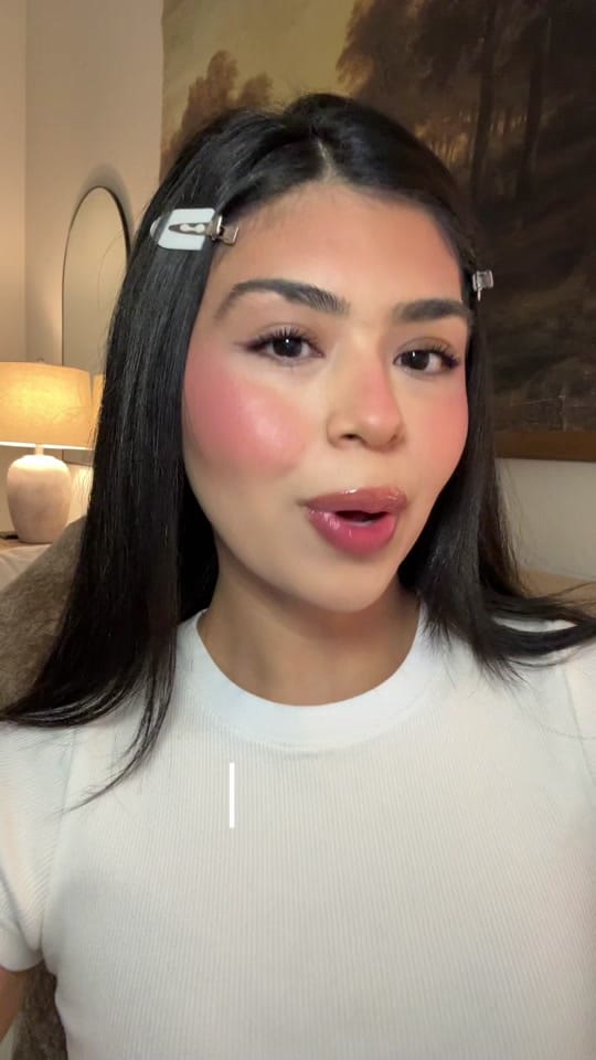 Post 10 by Karla Sibirian on TikTok (video)