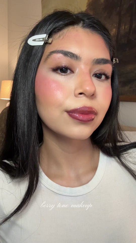 Post 7 by Karla Sibirian on TikTok (video)
