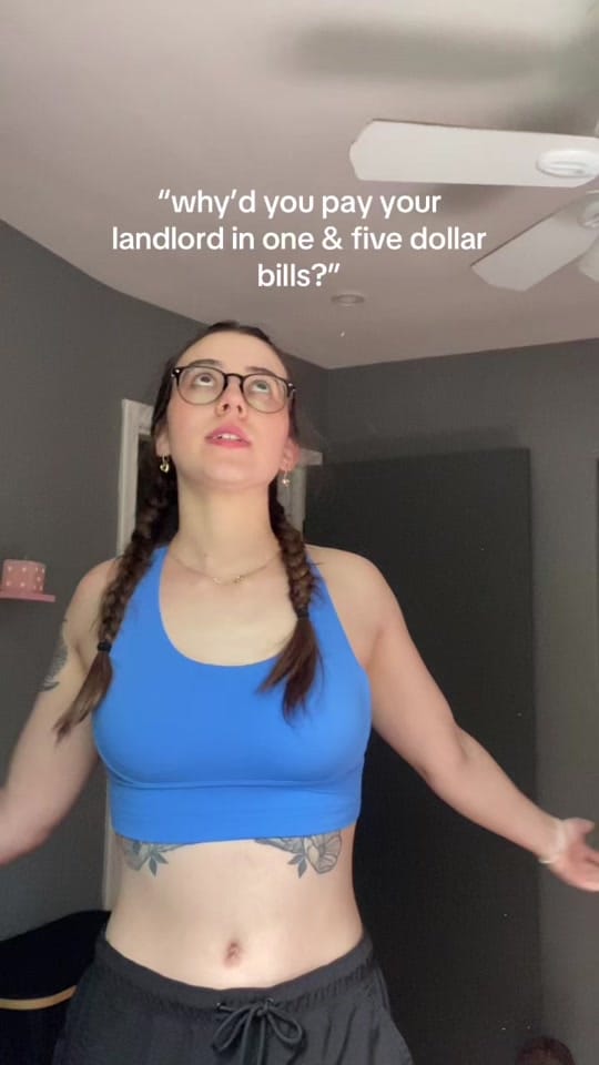 Post 3 by liv on TikTok (video)