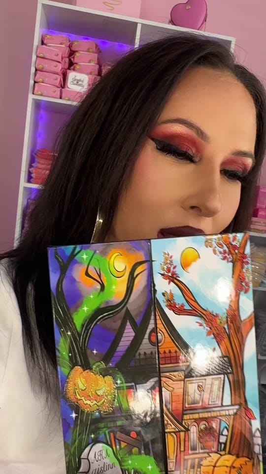 Post 3 by Amanda 💋 on TikTok (video)