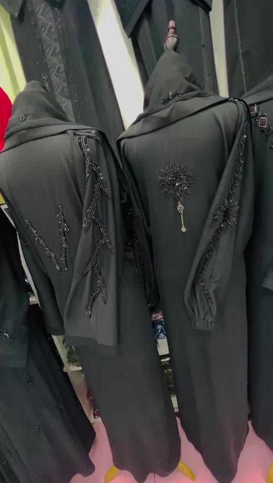 Post 10 by Noushad Cutestar Abaya on TikTok (video)