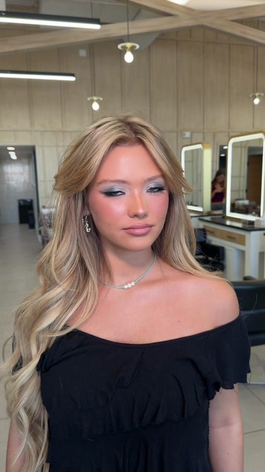 Post 1 by emilymosbymakeup on TikTok (video)