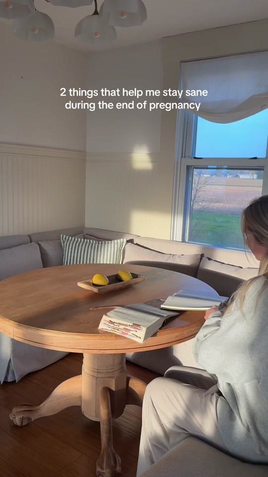 Post 1 by Lydia Powell on TikTok (video)