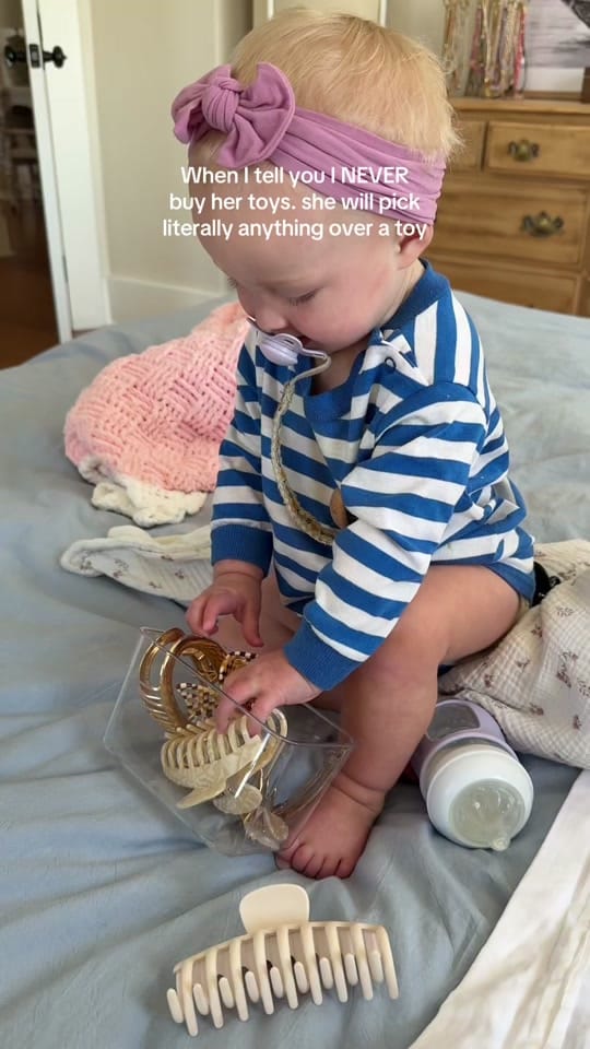 Post 8 by Lydia Powell on TikTok (video)