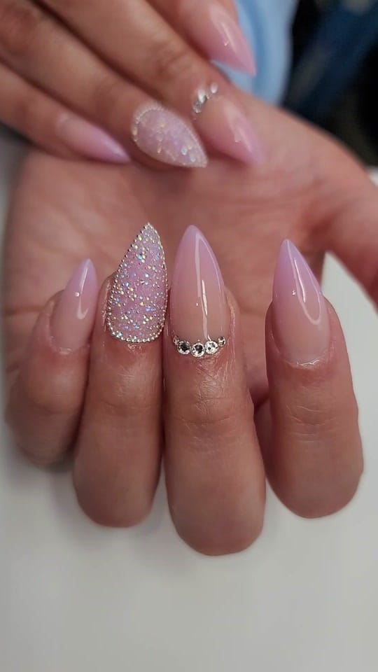 Post 4 by Lily_Nails_Official on TikTok (video)