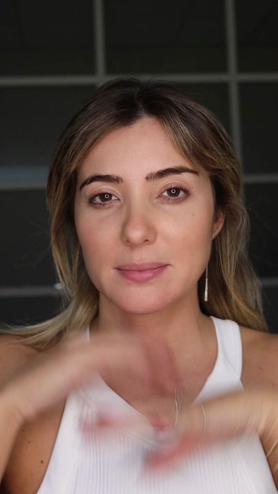 Post 9 by andreasousa_makeupartist on TikTok (video)