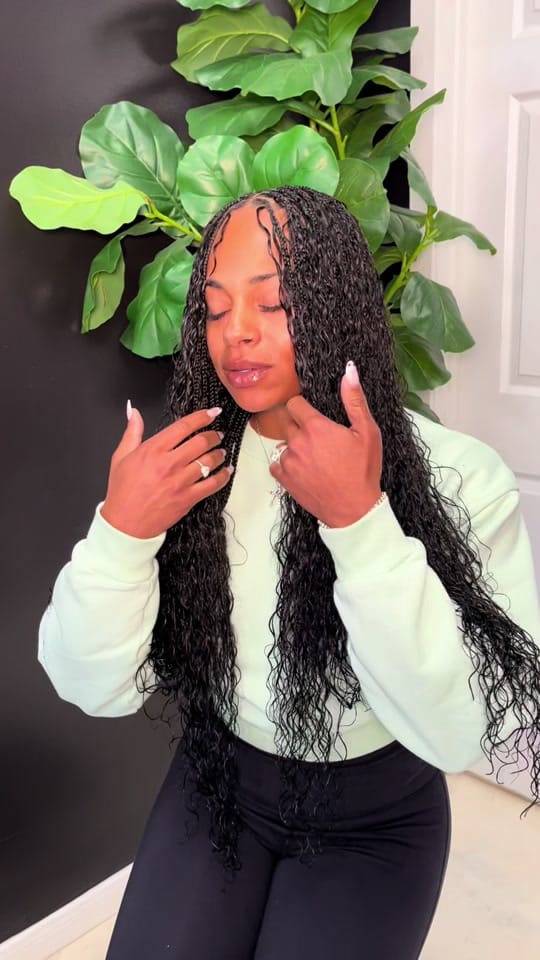 Post 6 by hairbymarienesther on TikTok (video)