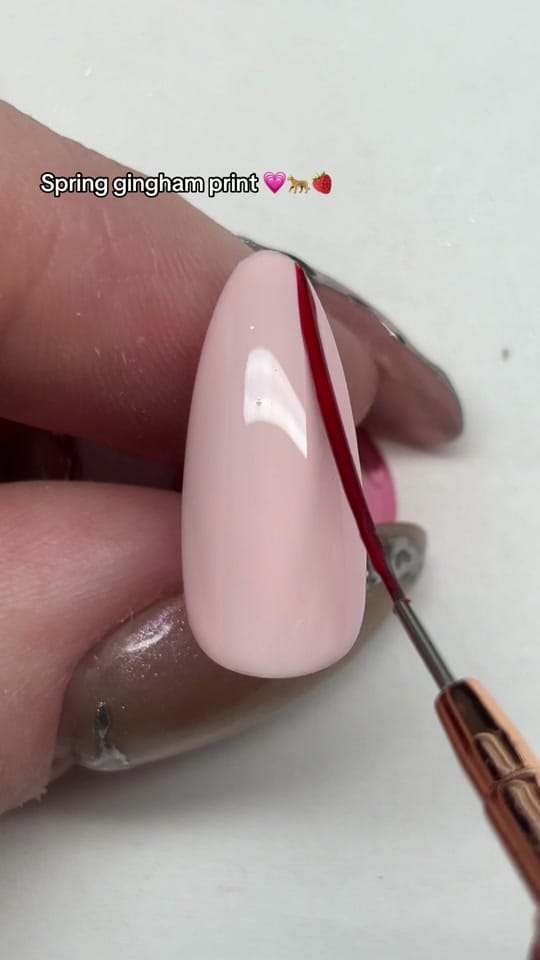 Post 2 by hipnailsbyhayden on TikTok (video)