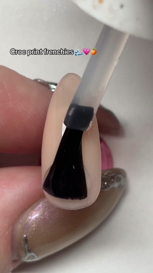 Post 4 by hipnailsbyhayden on TikTok (video)