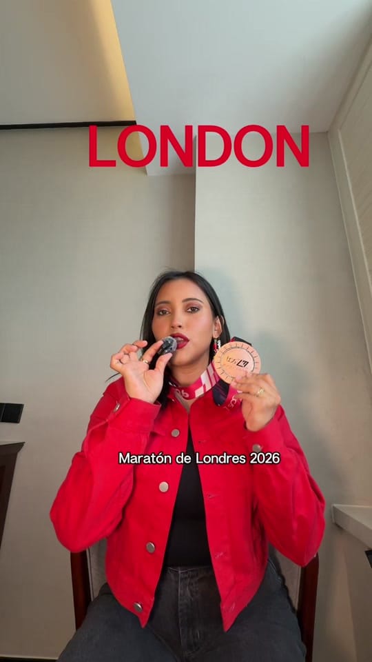 Post 3 by Paula Rosero | Content Creator on TikTok (video)
