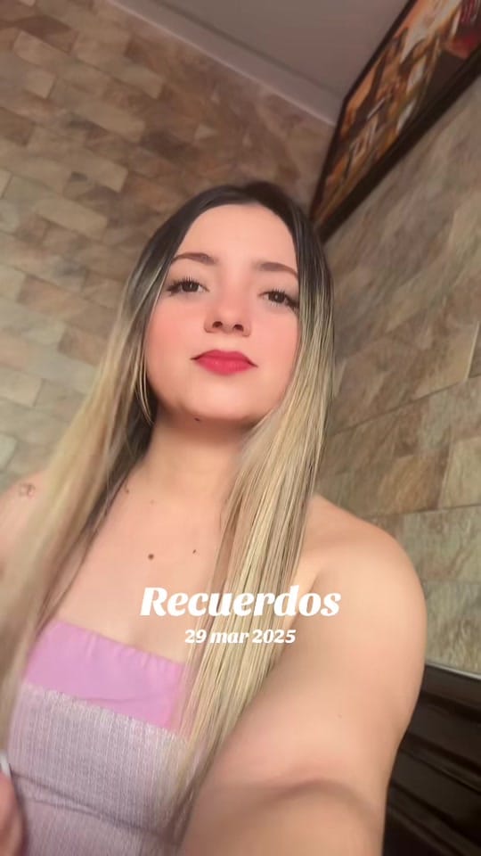 Post 7 by Evi🍓♥️ on TikTok (video)