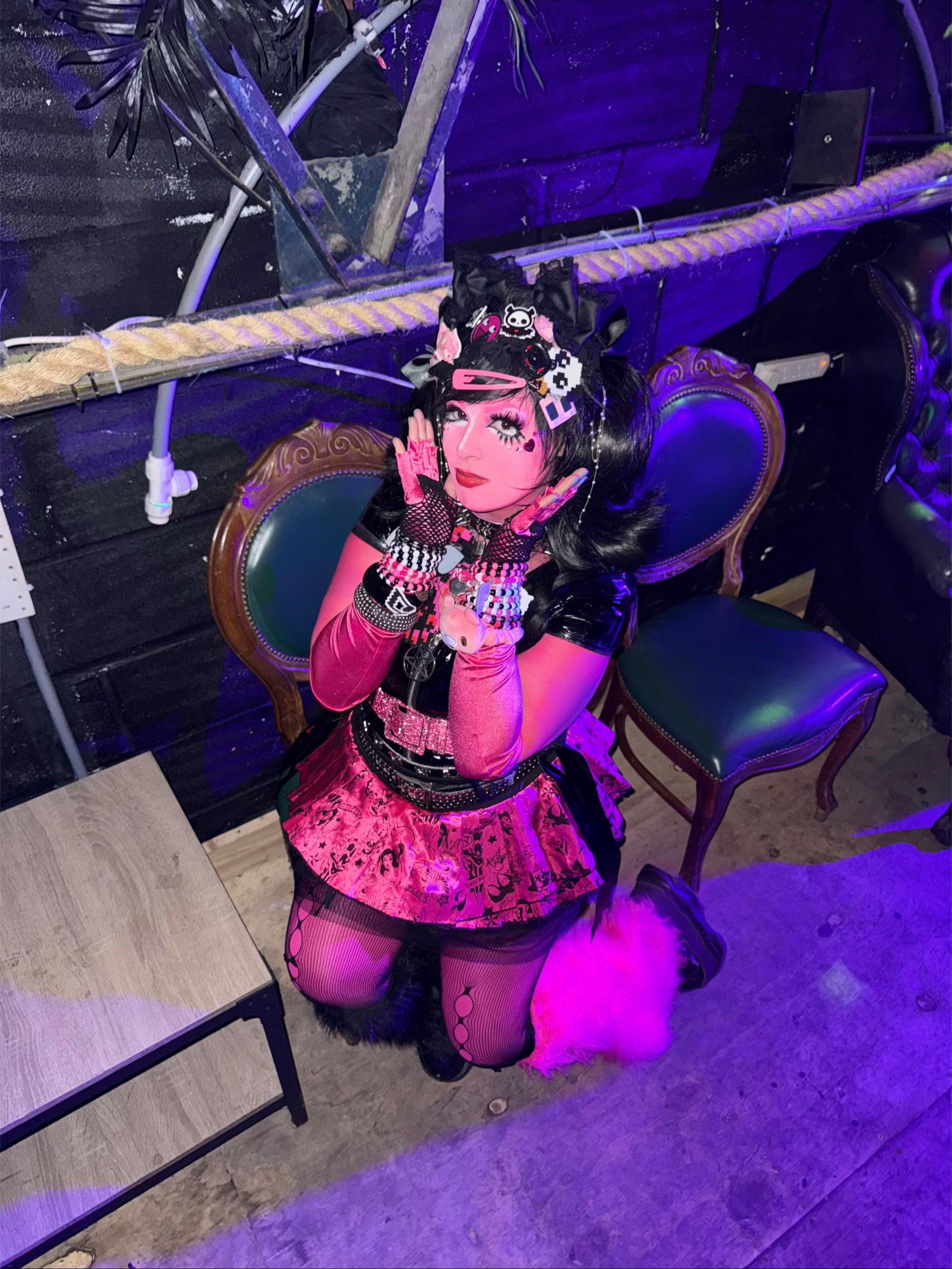 Post 4 by Compulsive Leia on TikTok (video)