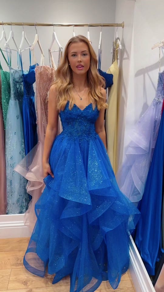 Post 3 by Luxe Prom on TikTok (video)
